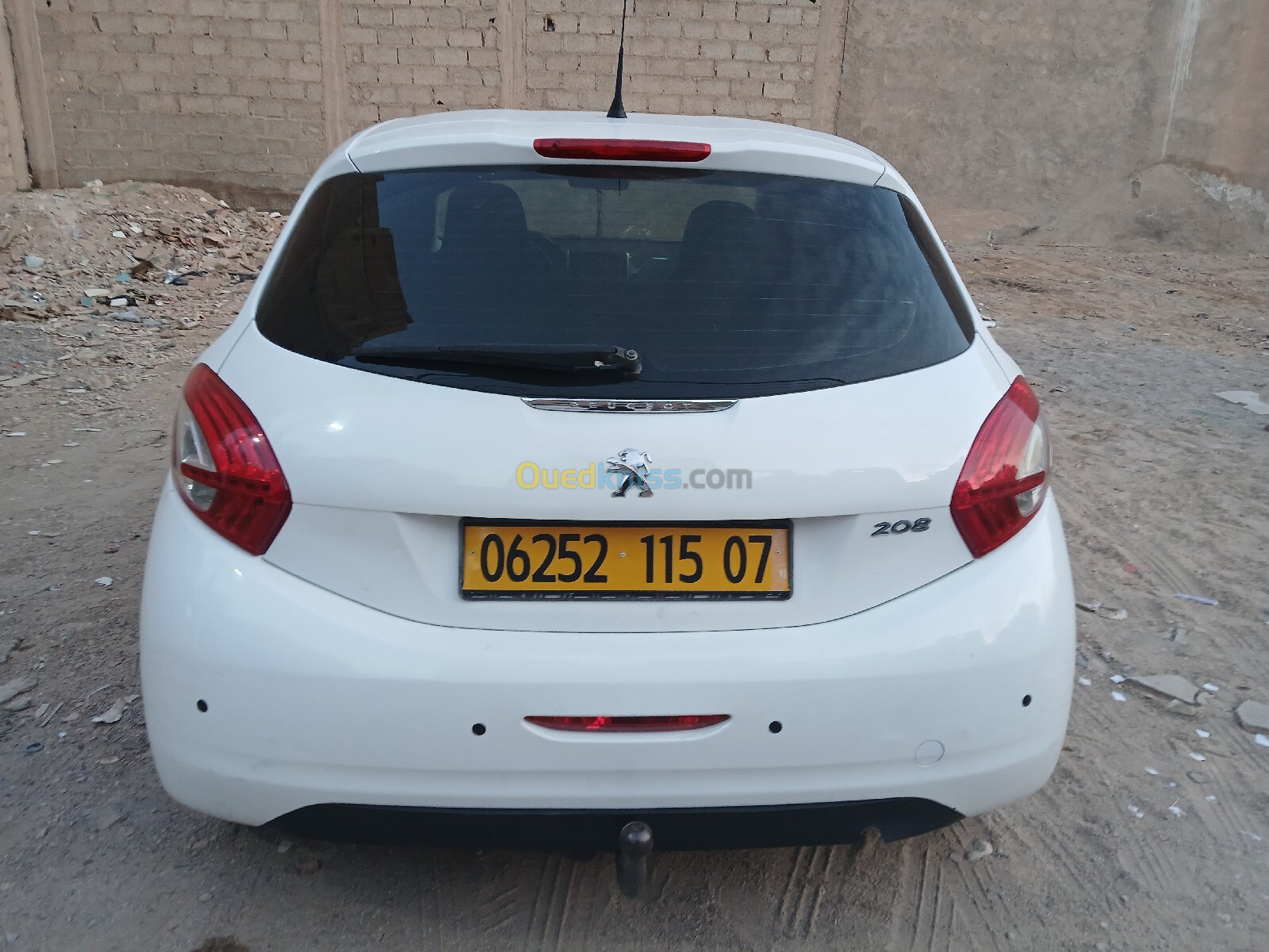 Peugeot 208 2015 Access