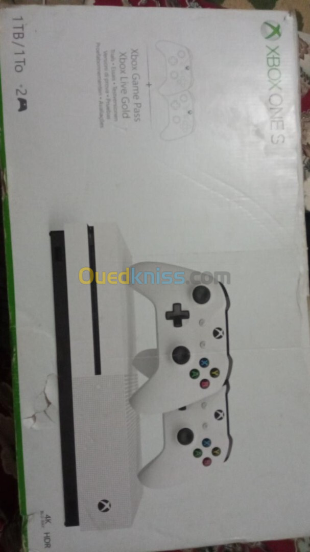 XBOX One S 