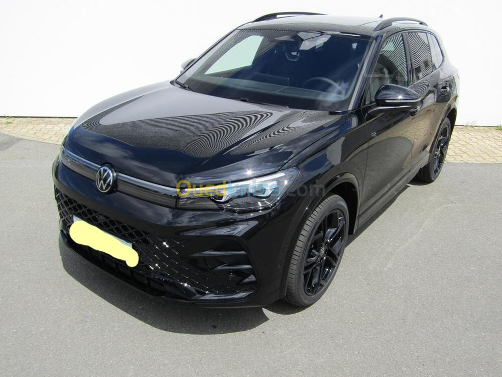 Volkswagen Tiguan 2024 Pack Black