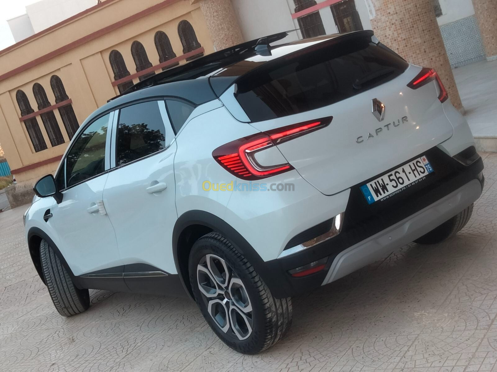 Renault CAPTUR 2023 CAPTUR