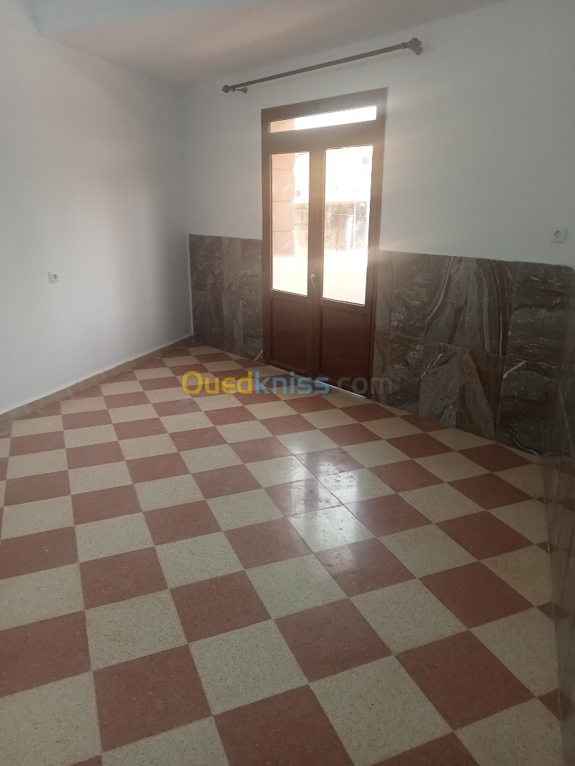 Location Niveau De Villa F3 Alger Bordj el kiffan