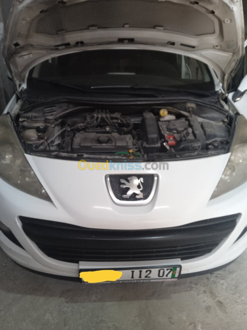 Peugeot 207 2012 