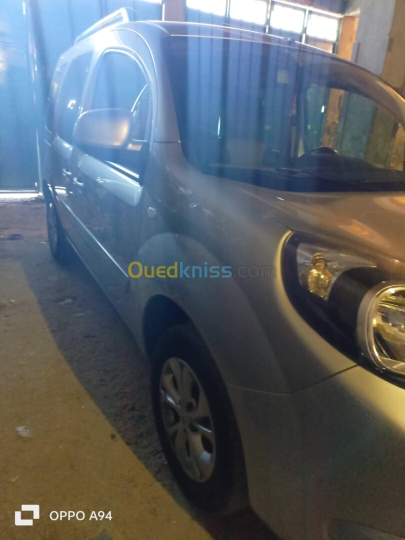 Renault Kangoo 2021 Authentique +