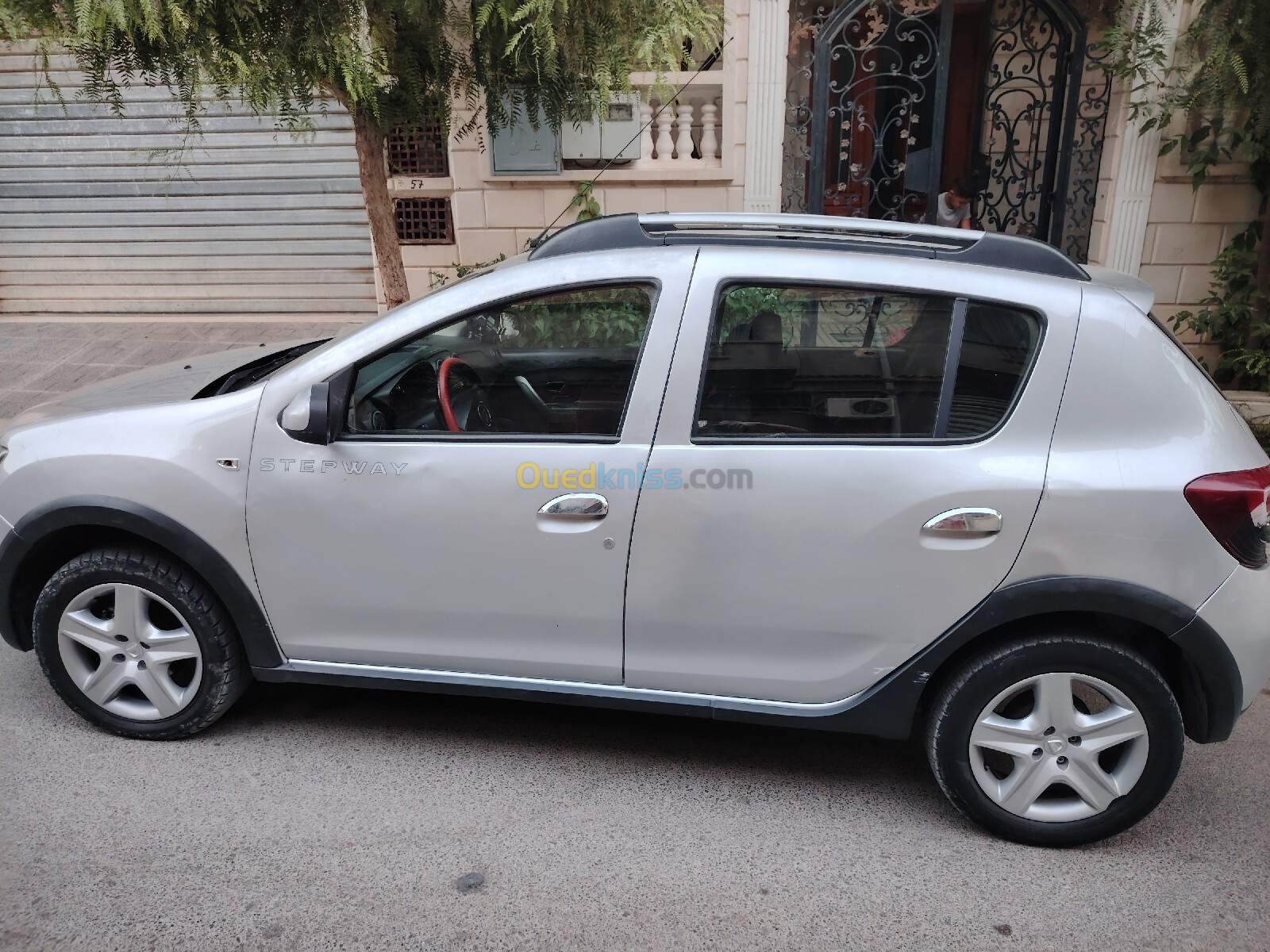 Dacia Sandiro 2015 Sandiro