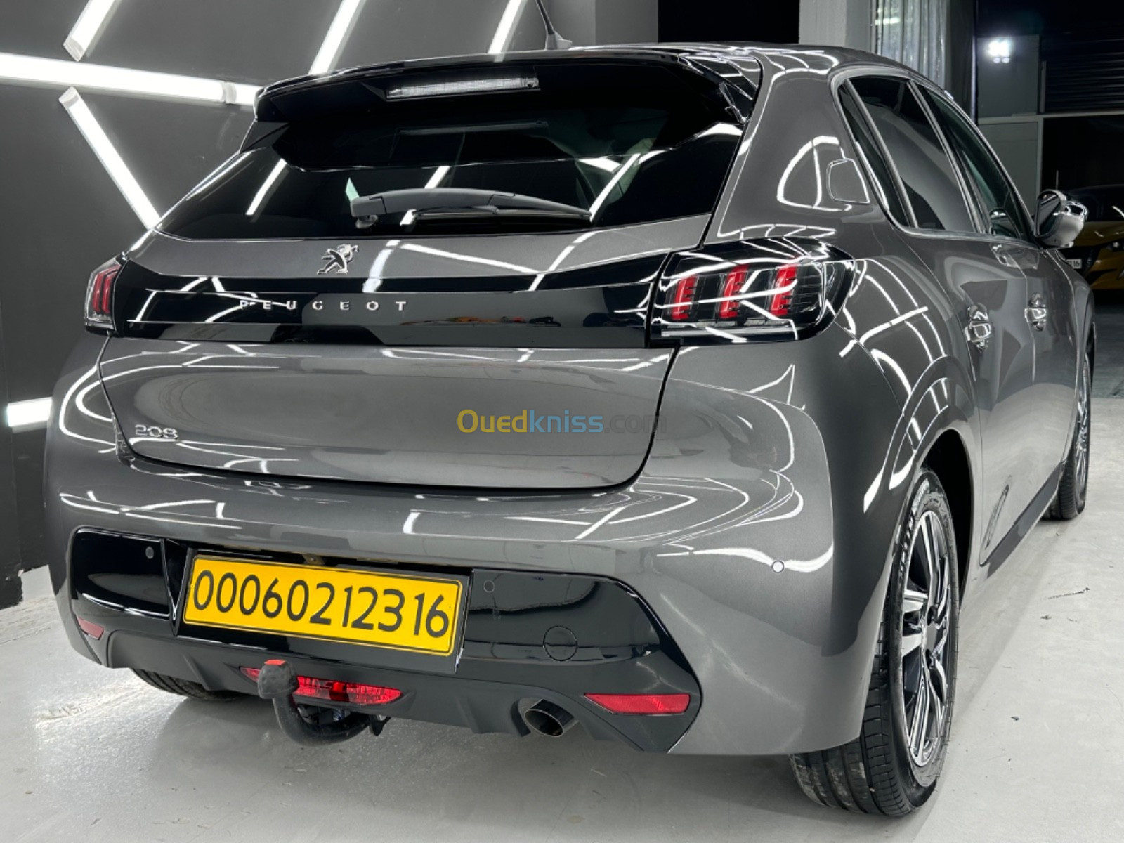 Peugeot 208 allure 2023