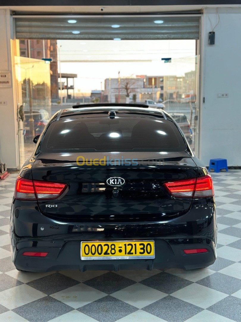 Kia Rio 2021 