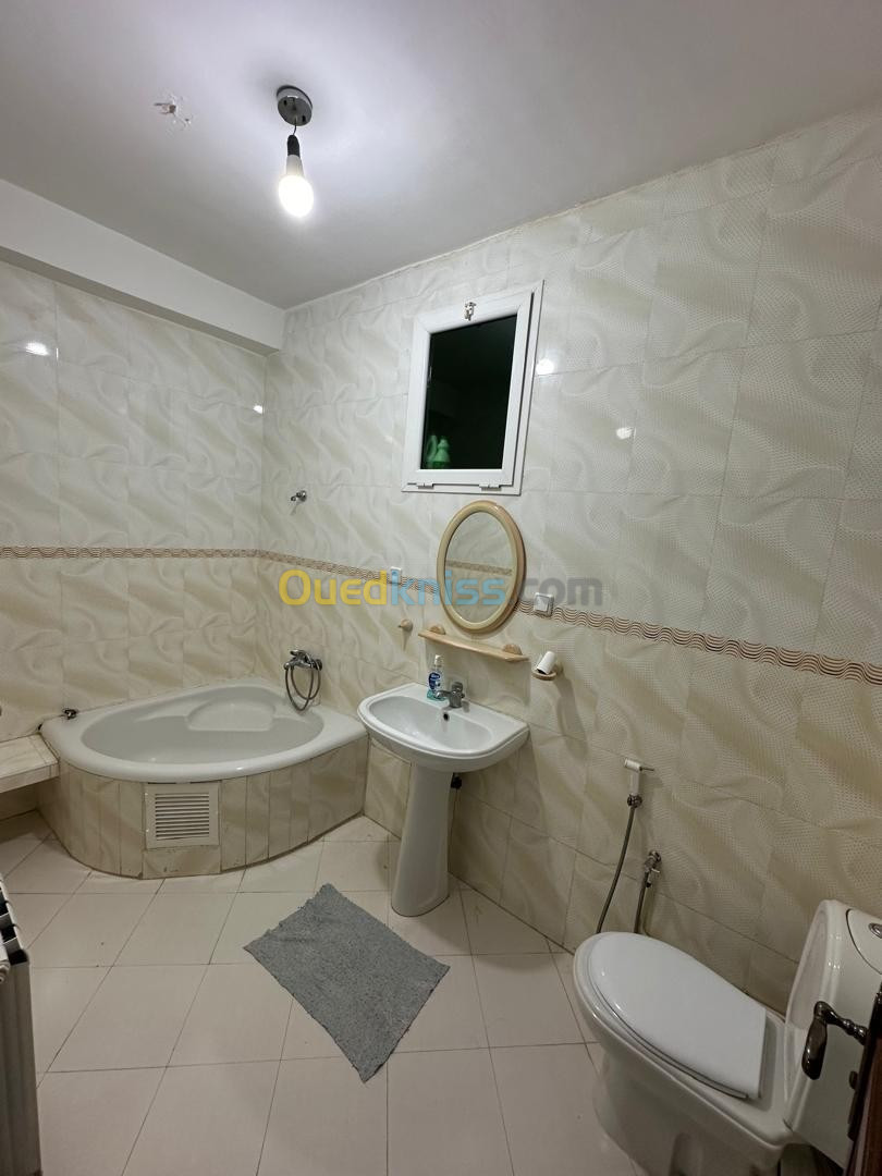 Location Appartement F4 Alger Cheraga