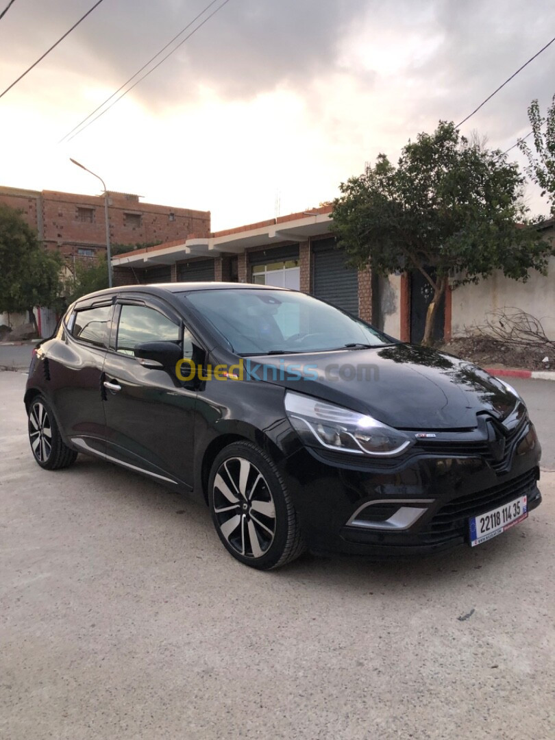 Renault Clio 4 2014 Seventeen