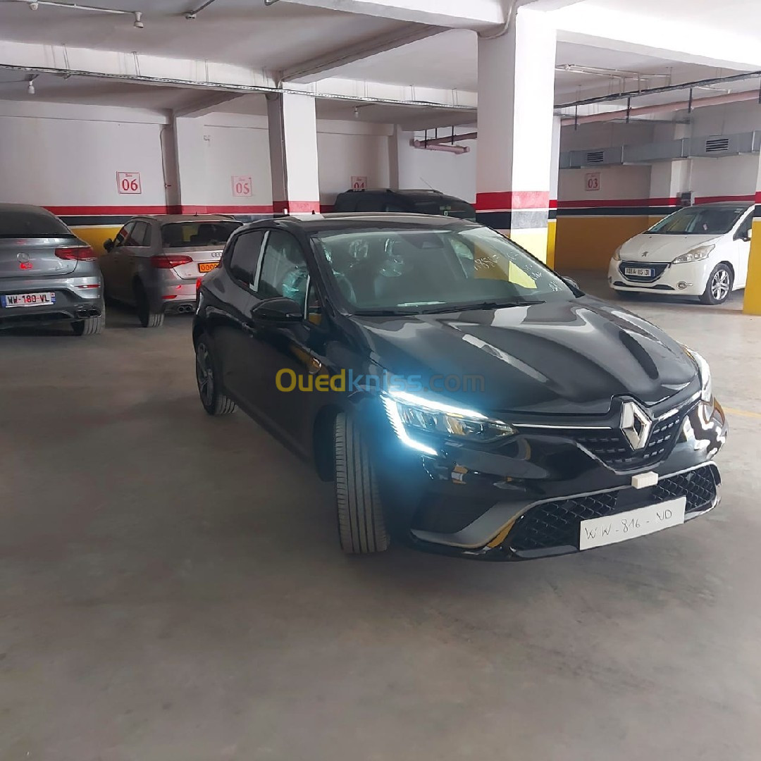 Renault Clio 5 Rs line 2023 1.5 dci 110 chevaux - Oran Algérie