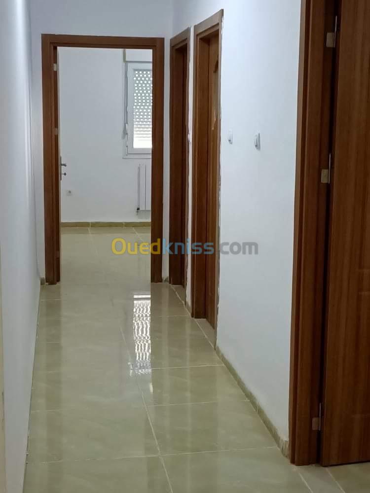 Location Appartement F5 Oran Bir el djir