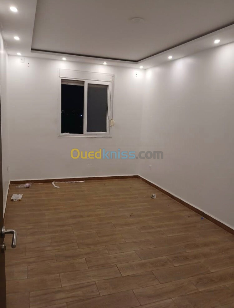 Location Appartement F2 Alger Draria