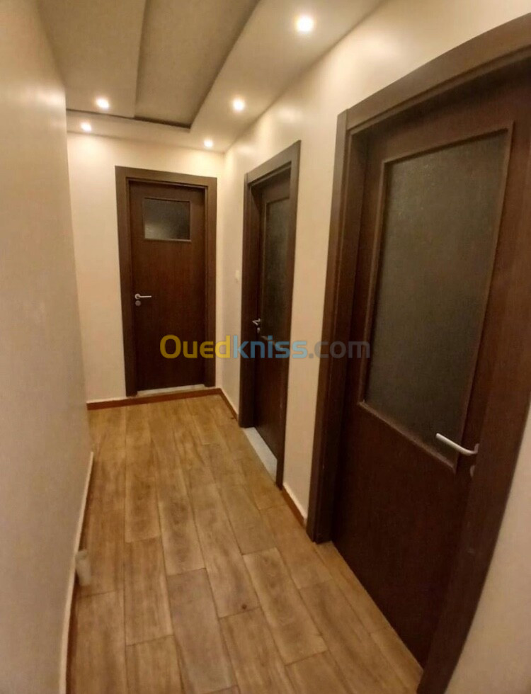 Location Appartement F2 Alger Draria