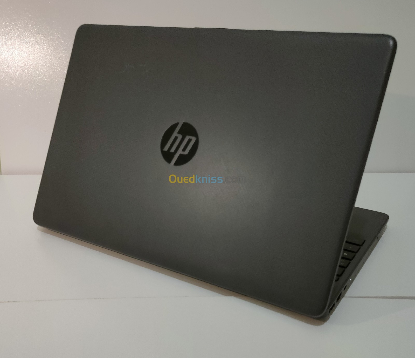 Laptop HP 500gb/ 10ème gen