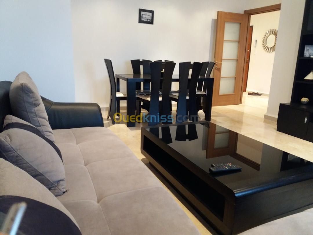 Location vacances Appartement F3 Alger Belouizdad