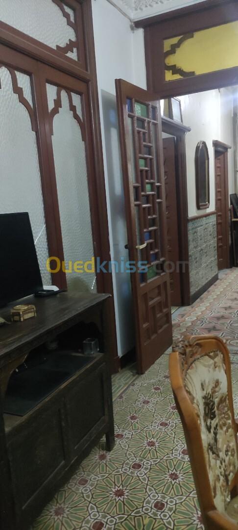 Location Niveau De Villa F5 Alger El biar