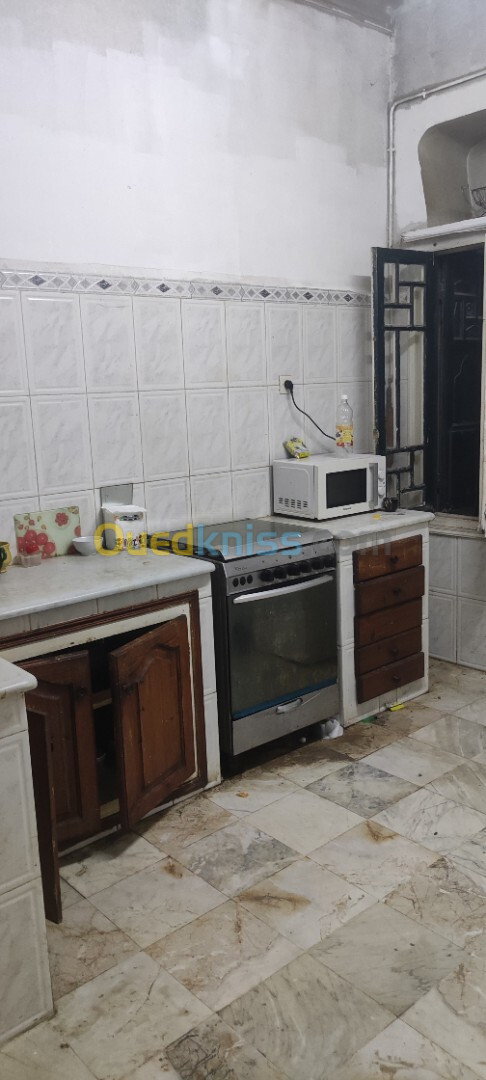 Location Niveau De Villa F5 Alger El biar