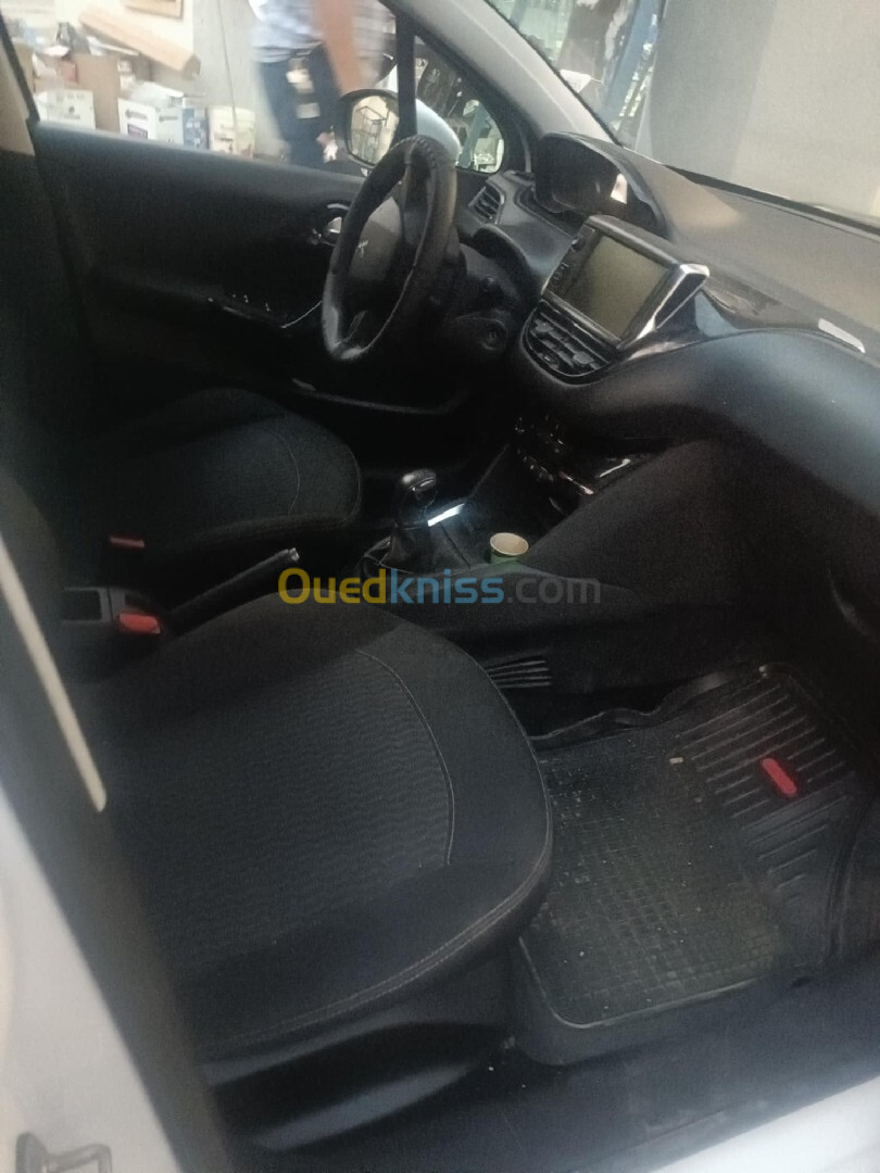 Peugeot 208 2019 208