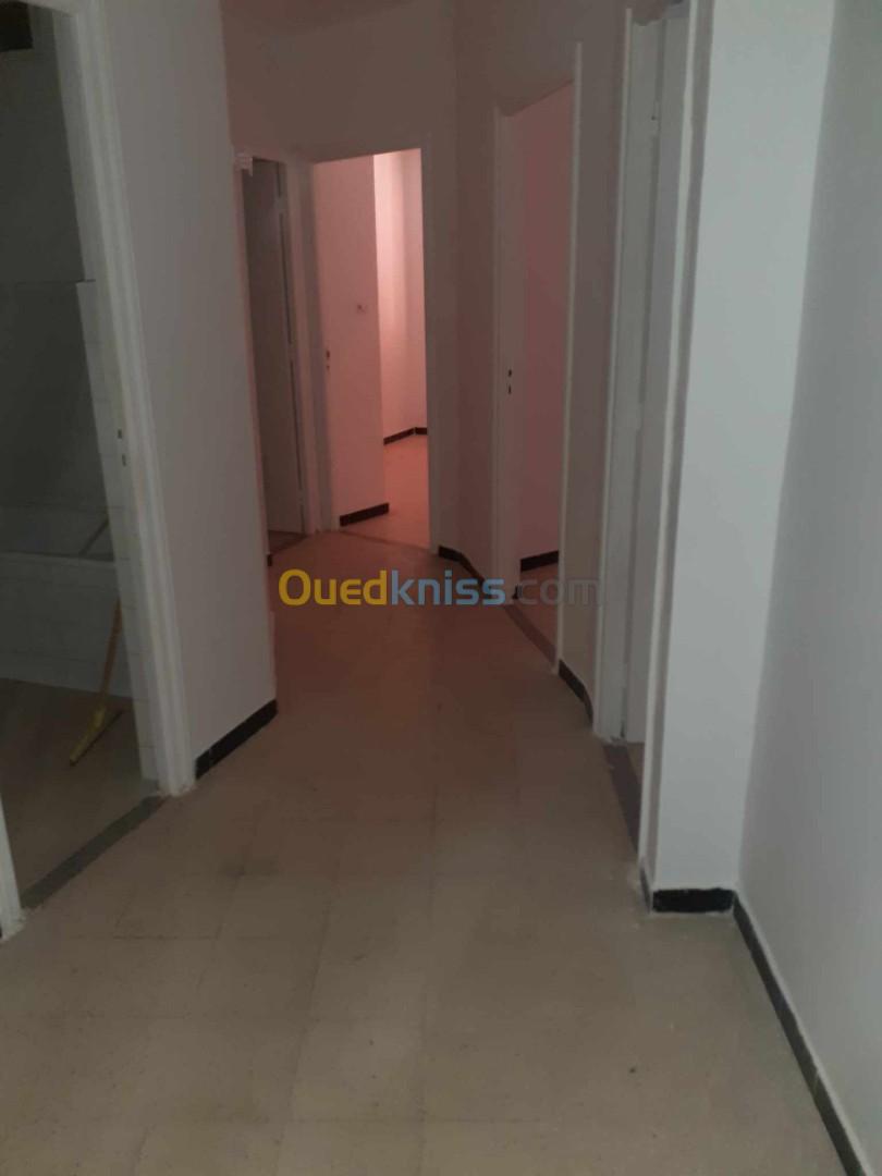 Vente Appartement Tiaret Tiaret