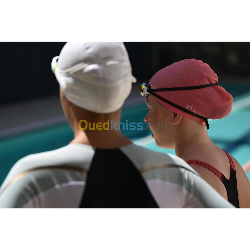 Bonnet decathlon de Bain en Silicone - Taille Unique - Cheveux Longs - Rose