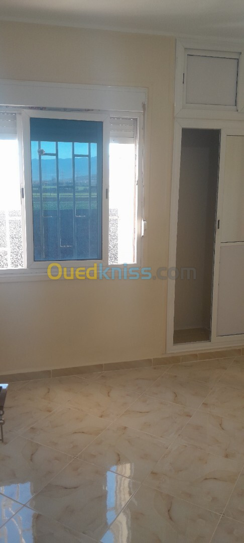 Vente Appartement F3 Tipaza Ahmar el ain