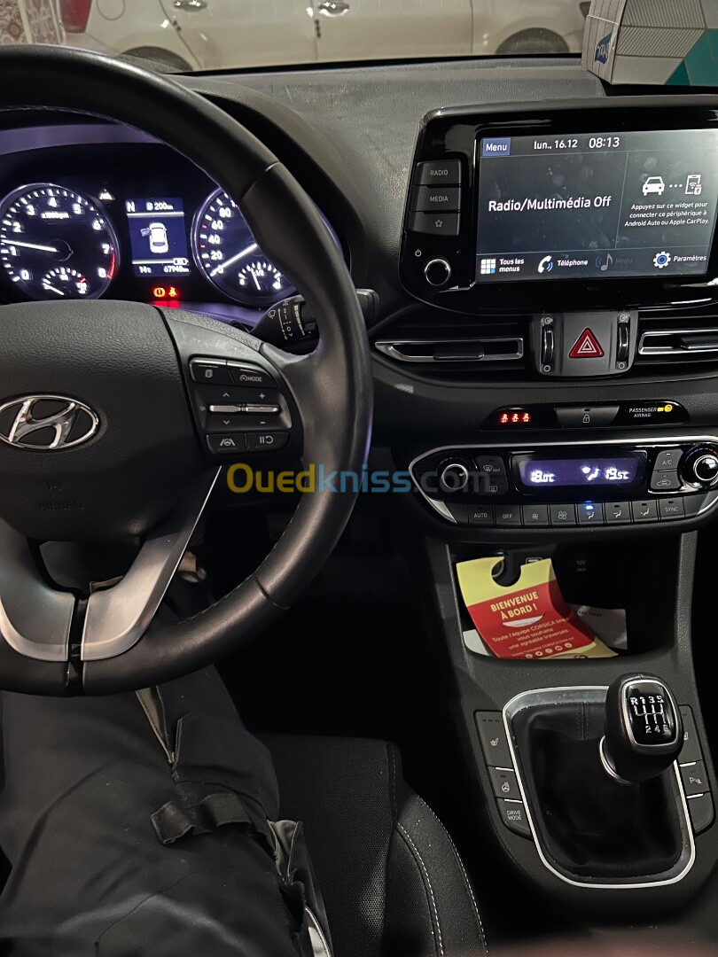 Hyundai i30 2022 Toute options