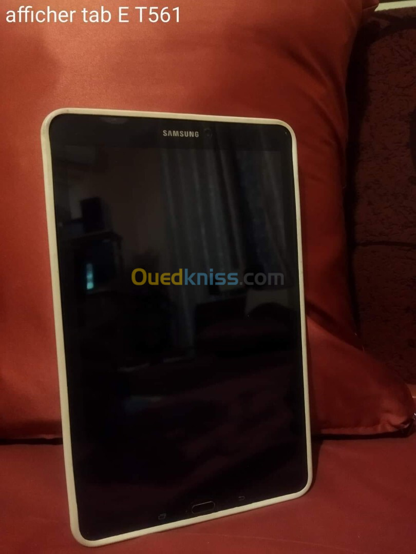 afficheur Tablet samsung t561 