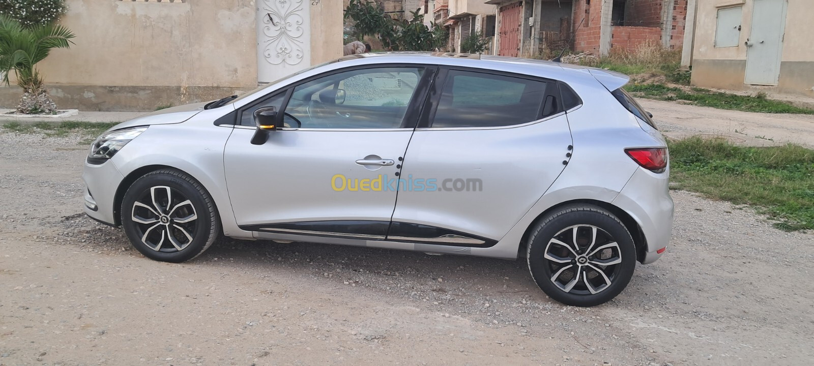 Renault Clio 4 2019 Limited 2