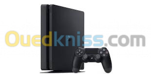 PlayStation 4 avec sa manette 