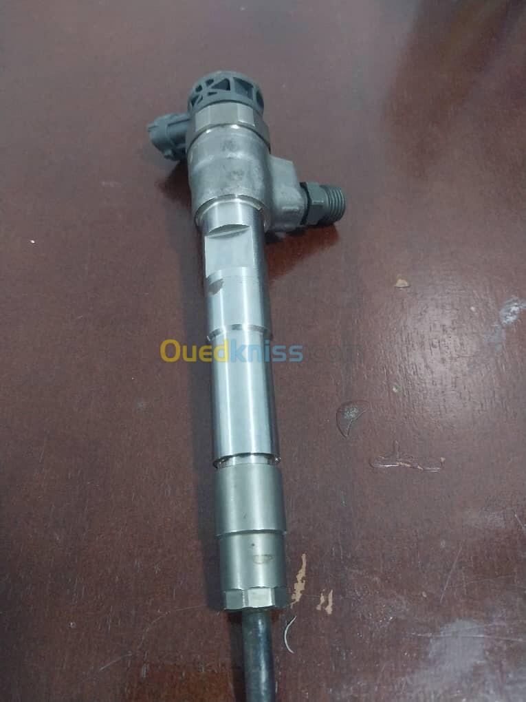 VENTE INJECTEUR BOSCH 1.5 DCI 