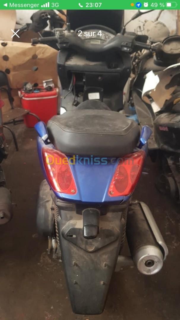 Yamaha Xmax phase 1 2011