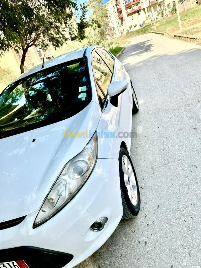 Ford Fiesta 2013 Titanium Sport pack