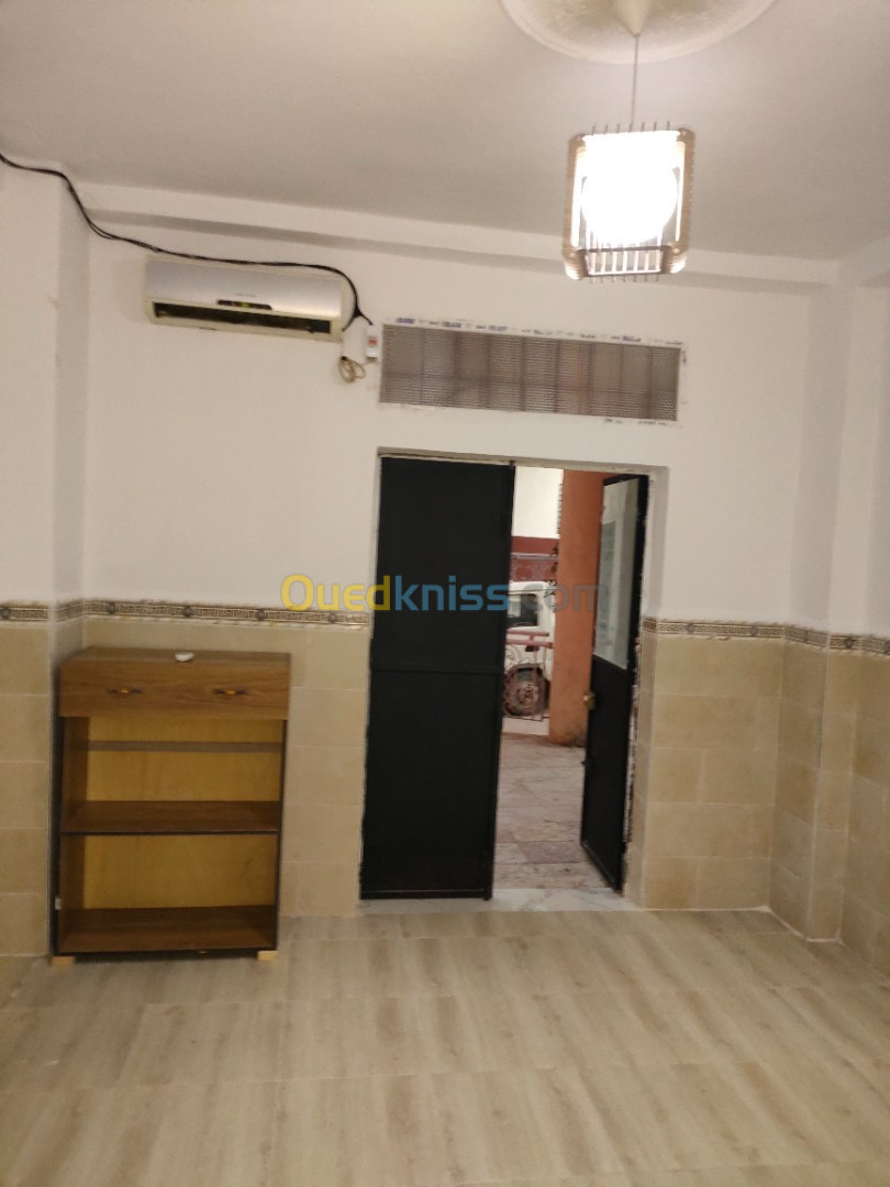 Location vacances Appartement F03 Mostaganem Mezghrane