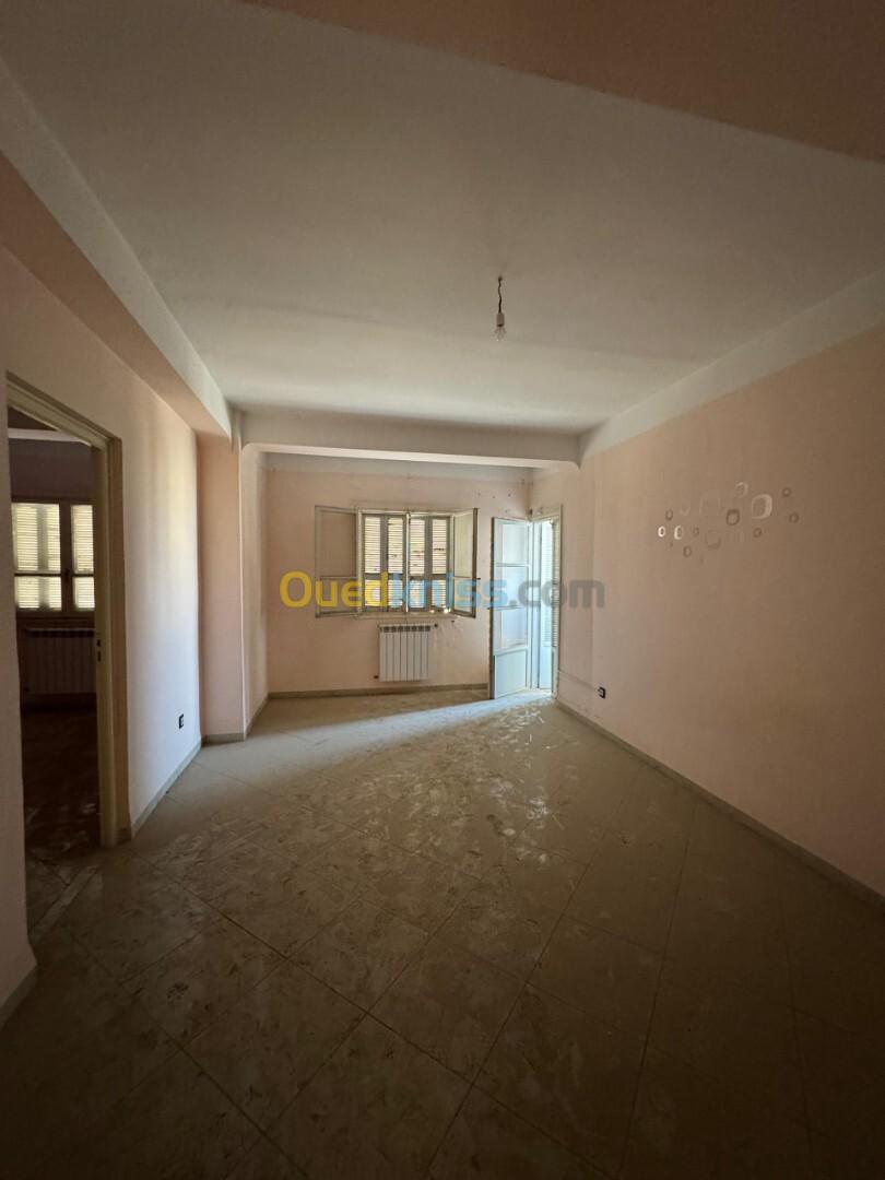 Location Appartement F4 Alger Bordj el kiffan