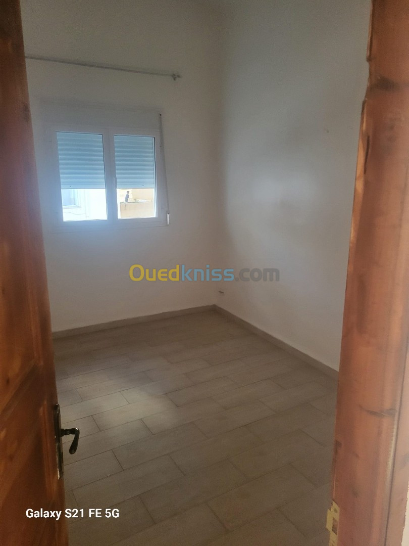 Location Appartement F4 Alger Ain naadja