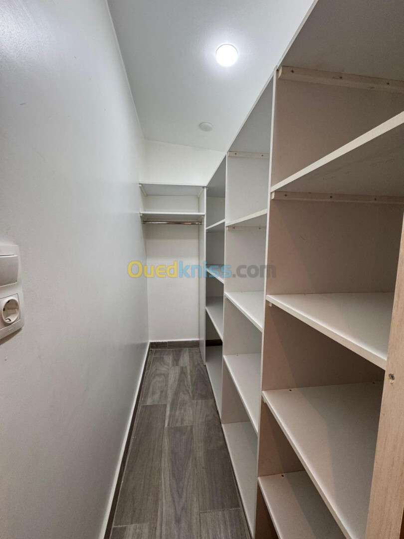 Location Appartement F4 Alger Draria