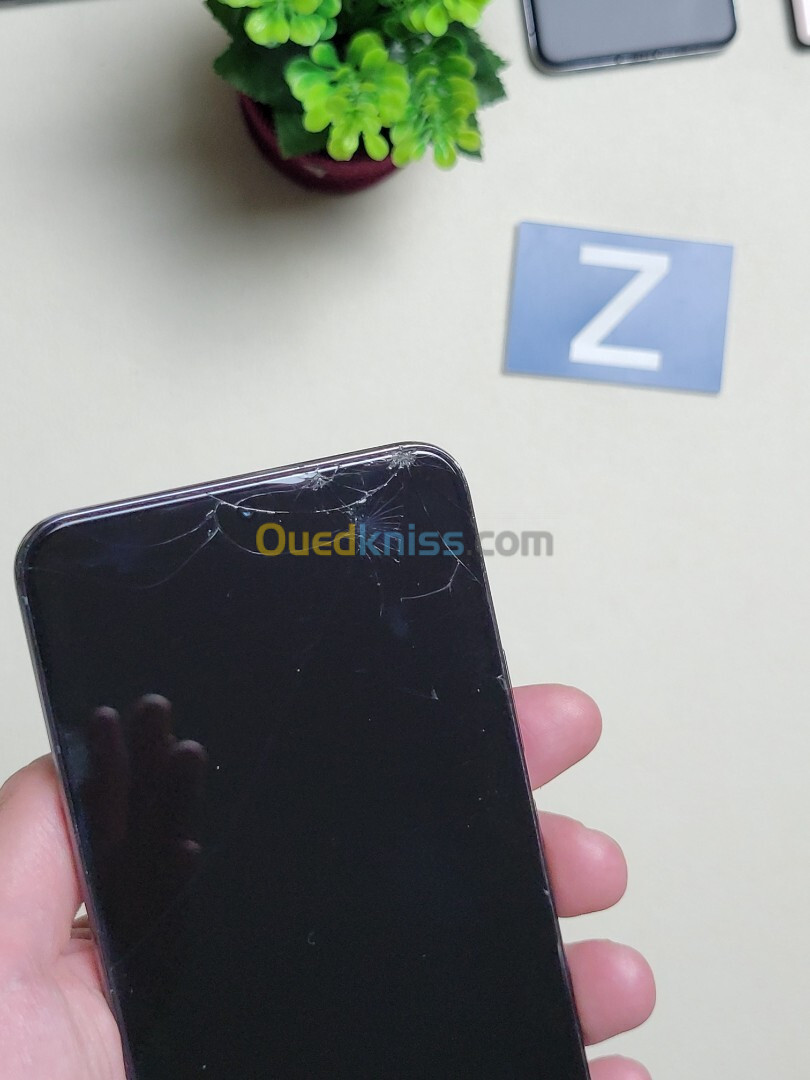 Samsung Galaxy s22 plus 2sim fissurè