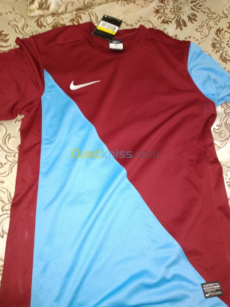 Nike, Adidas, Puma, Vision, Sonneti T-shirt Original 