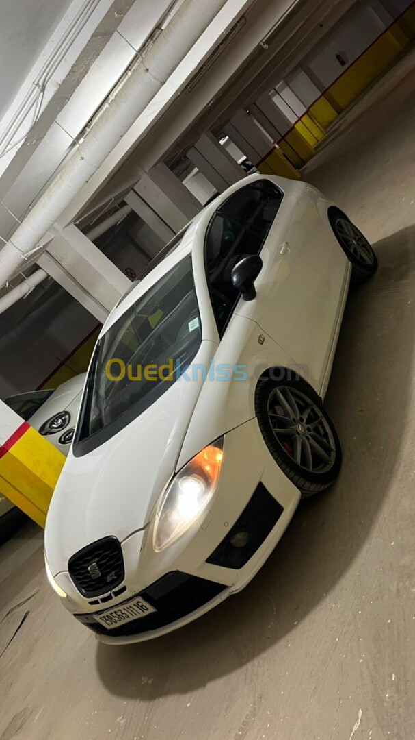 Seat Leon 2011 Cupra R