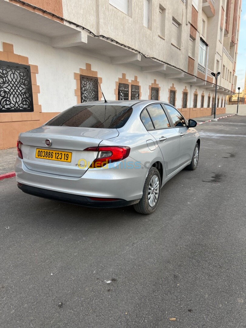 Fiat Tipo 2023 City