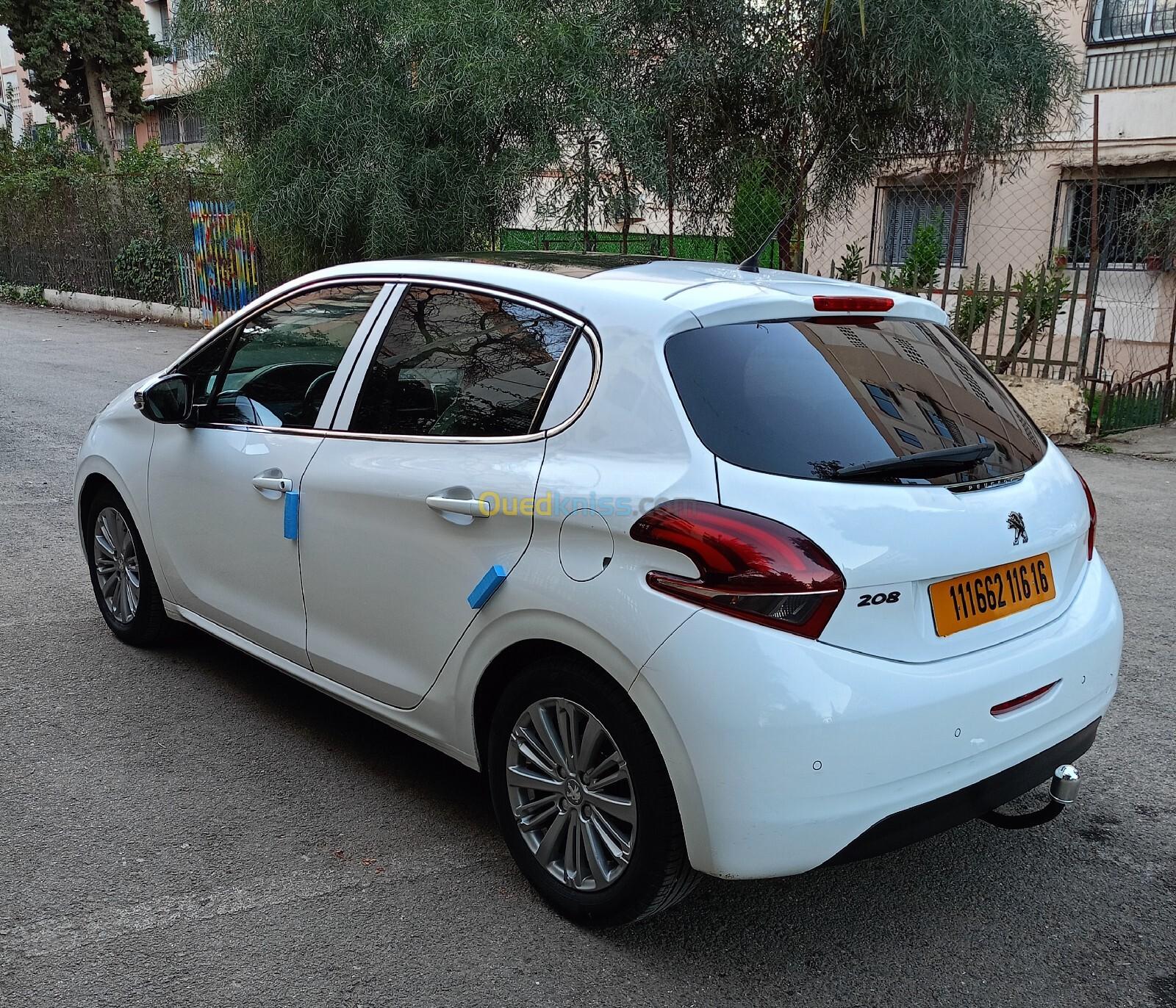 Peugeot 208 2016 Allure Facelift