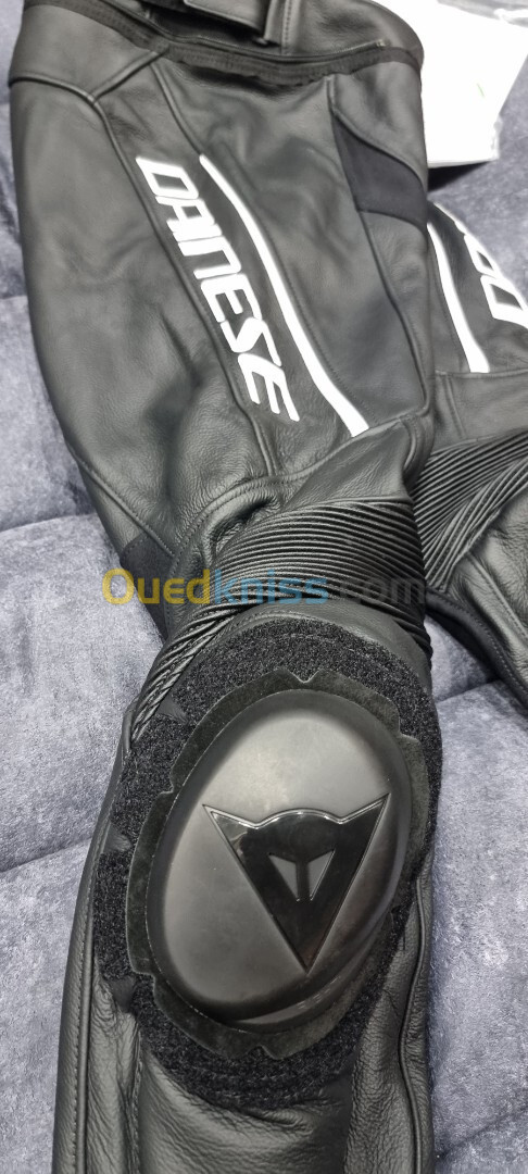 Pontalon moto cuire Dainese original 