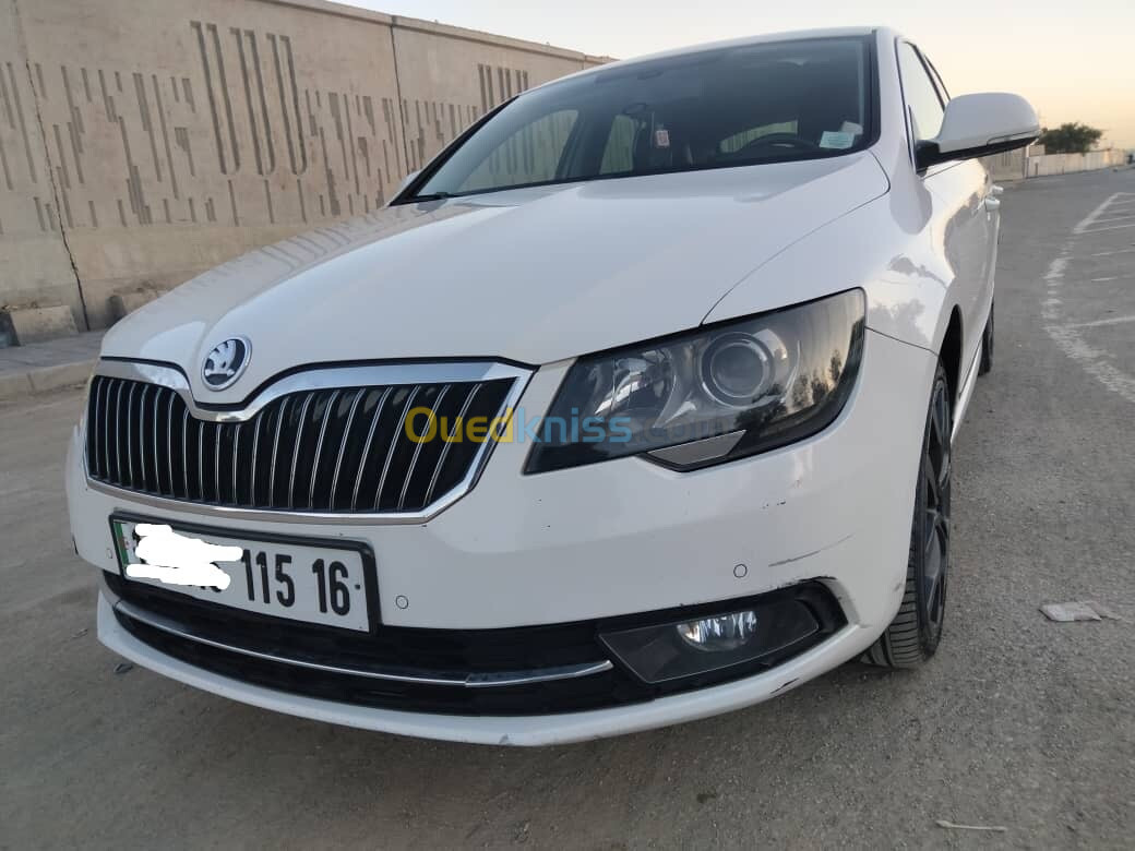 Skoda Superb 2015 