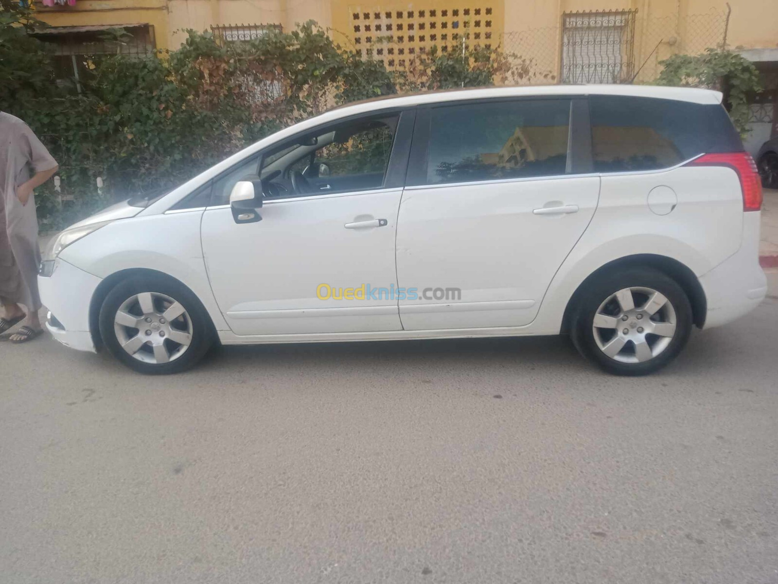 Peugeot 5008 2011 Allure