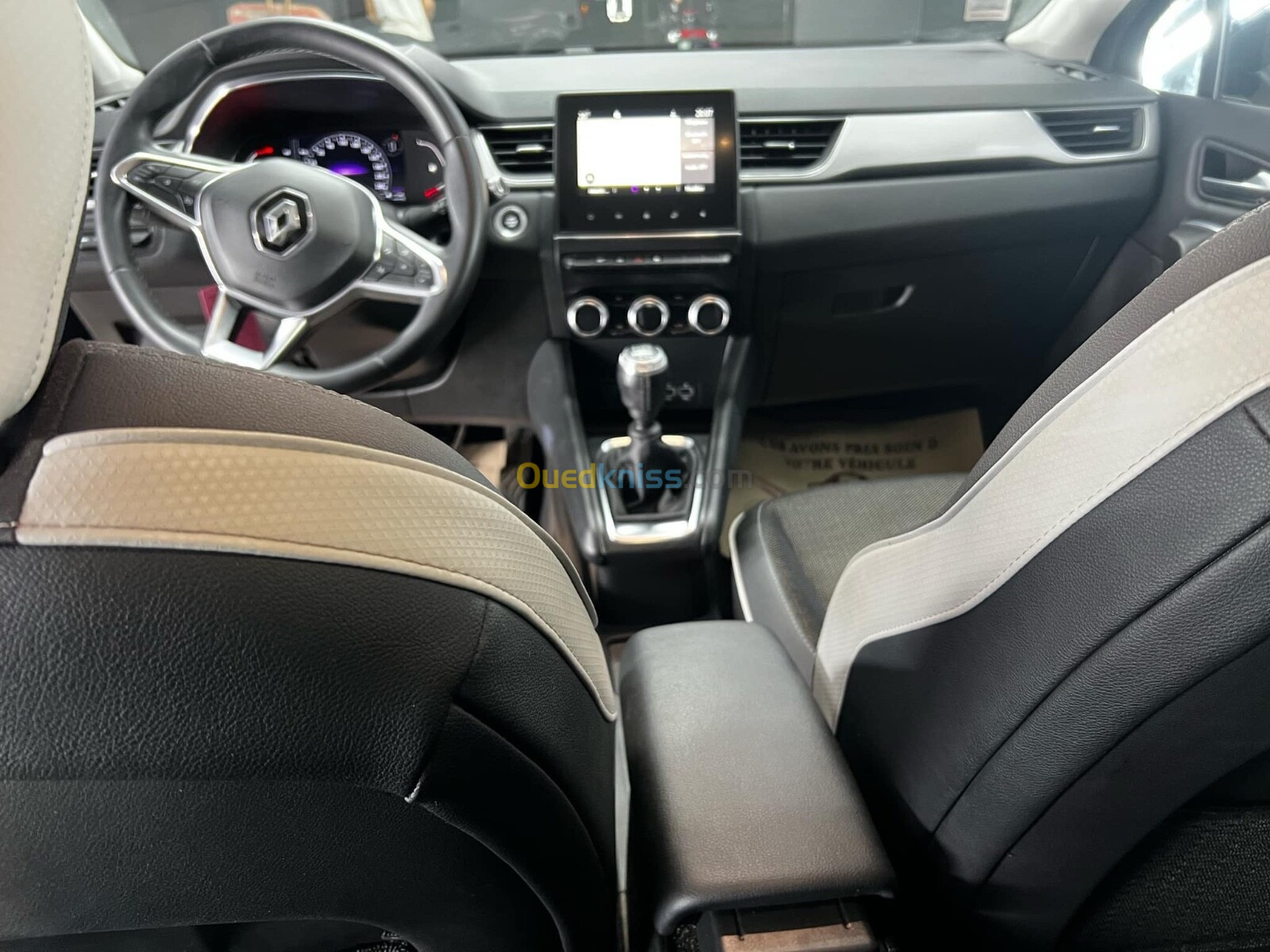 Renault Captur 2021 Intense