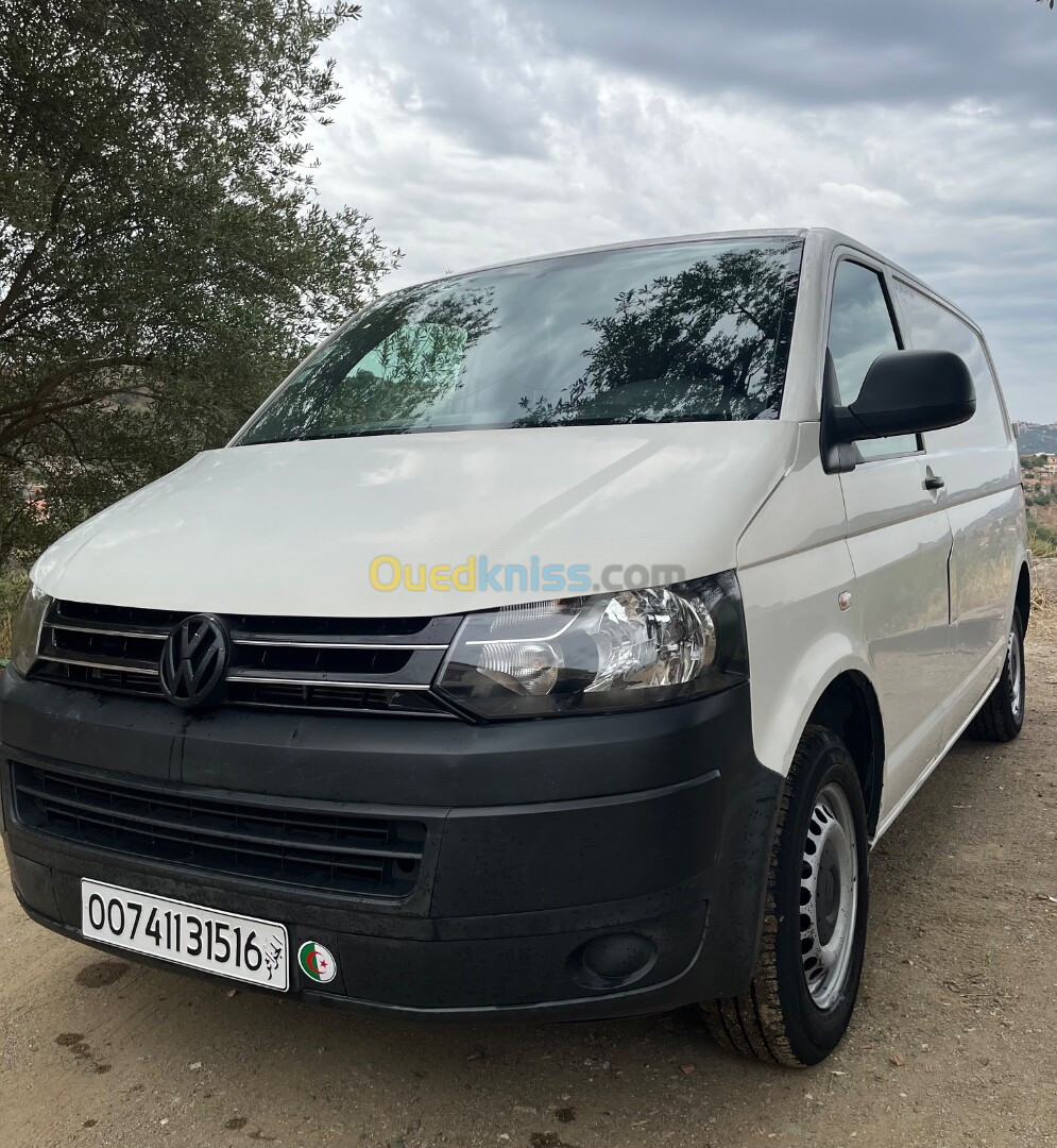 Volkswagen Transporter 2015 Chassis court