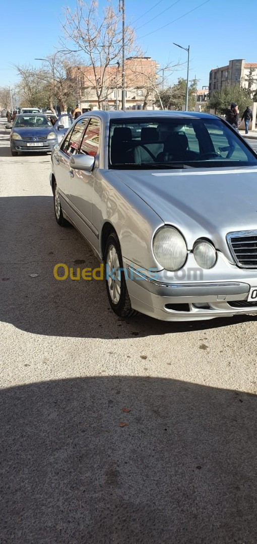 Mercedes Classe E 2003 