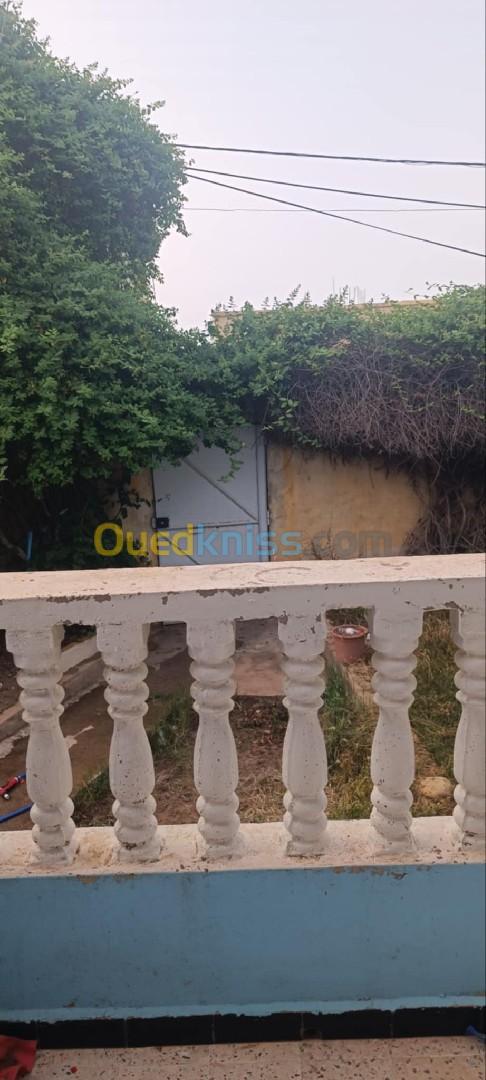 Location Appartement F4 Skikda Skikda