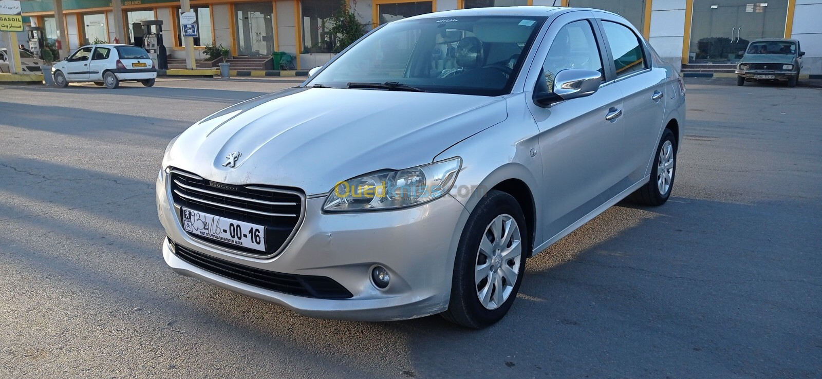 Peugeot 301 2013 Active