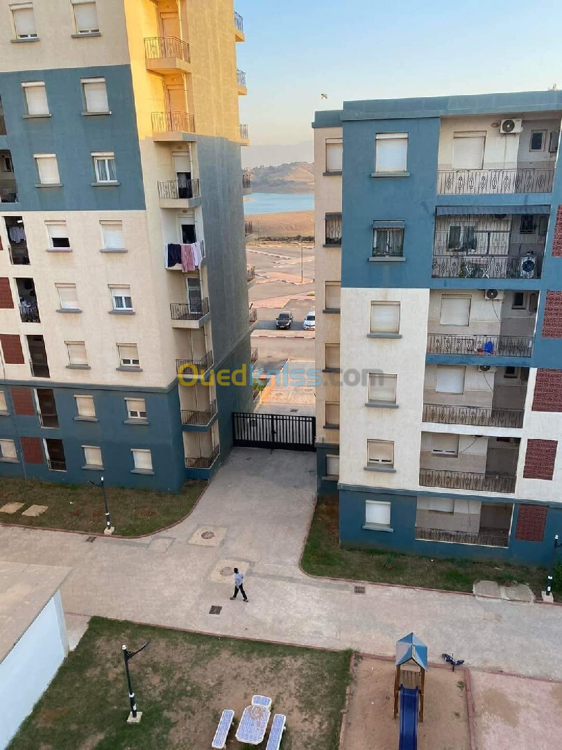 Location Appartement F4 Alger Rahmania