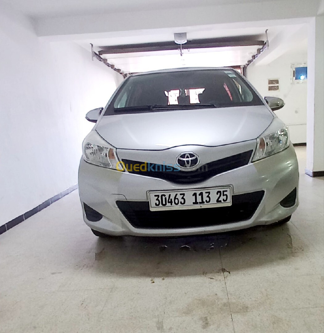 Toyota Yaris 2013 